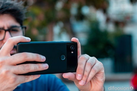 El mejor móvil que puedes comprar por 500 euros no es el Xiaomi Mi 9 ni el OnePlus 6T El mejor móvil que puedes comprar por 500 euros no es el Xiaomi Mi 9 ni el OnePlus 6T