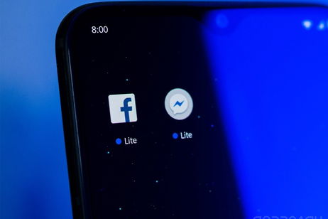 Aprovechan la caída de Facebook de ayer para difundir bulos absurdos (y les funciona) Aprovechan la caída de Facebook de ayer para difundir bulos absurdos (y les funciona)