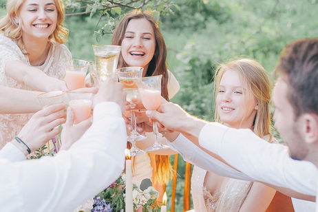 ¿Llevas un invitado a una fiesta? Con lo nuevo de WhatsApp no le pillará de sorpresa al anfitrión ¿Llevas un invitado a una fiesta? Con lo nuevo de WhatsApp no le pillará de sorpresa al anfitrión