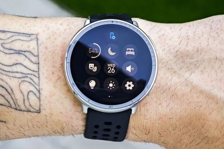 Este reloj inteligente nos ha enamorado y cuesta menos de 100 euros: 2000 nits, llamadas y 10 días de batería Este reloj inteligente nos ha enamorado y cuesta menos de 100 euros: 2000 nits, llamadas y 10 días de batería